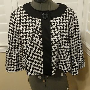 Black and white houndstooth crop jacket